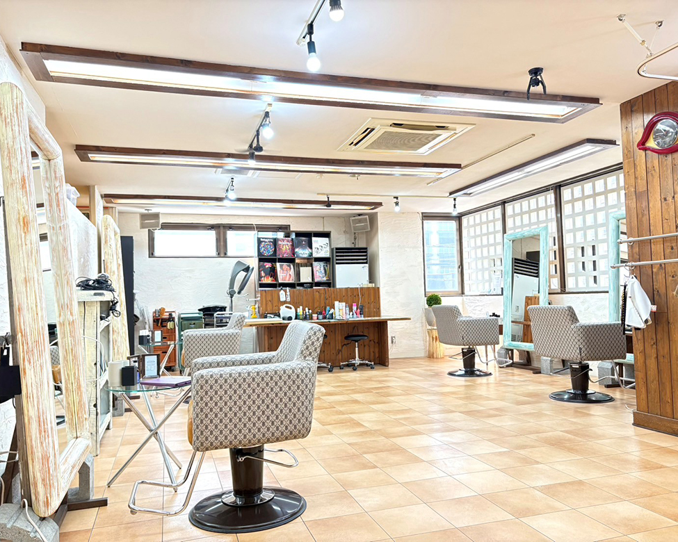 札幌市中央区円山の美容室HAIR DESIGNERS CREW dolphin